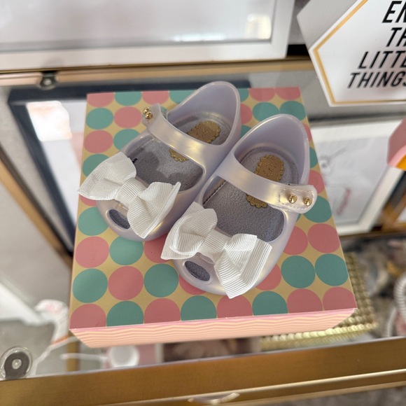 NIB MY FIRST Mini Melissa Baby Shoes- Size 3 PEARLY WHITE - Picture 12 of 15